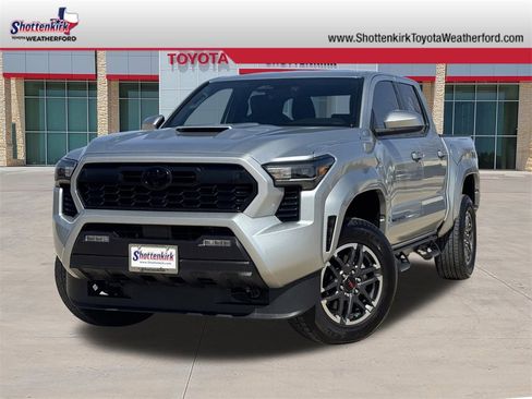 Used 2024 Toyota Tacoma TRD Sport image 1