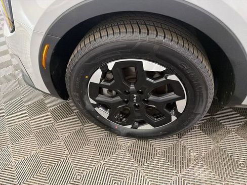 Certified 2024 Kia Sorento S w/ Panoramic Sunroof Package FWD image 46