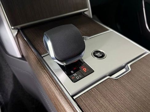 New 2026 Land Rover Range Rover SE image 34