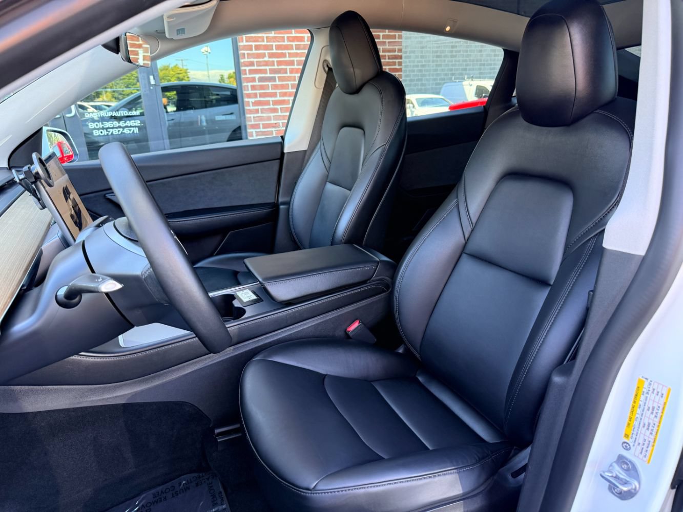 Used 2022 Tesla Model Y Long Range AWD/4WD image 14