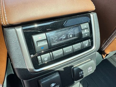 Used 2020 Subaru Ascent Touring w/ Popular Package #2A AWD/4WD image 16