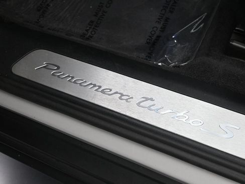 Certified 2023 Porsche Panamera Turbo S AWD/4WD image 28