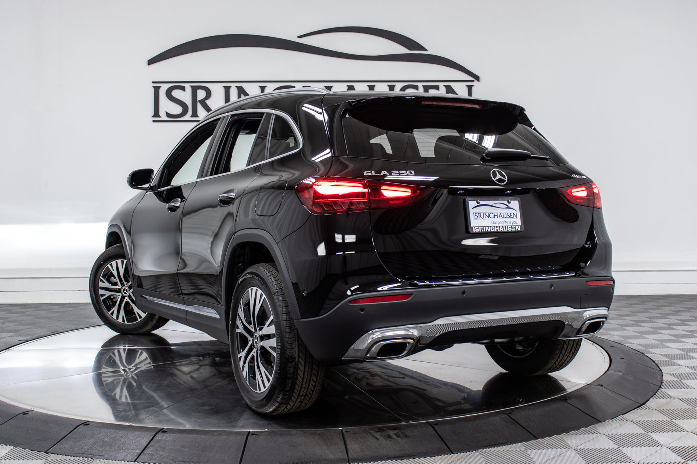 Used 2025 Mercedes-Benz GLA 250 4MATIC image 29
