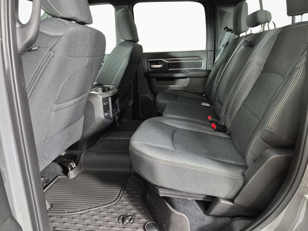 New 2026 RAM 3500 Big Horn AWD/4WD image 37
