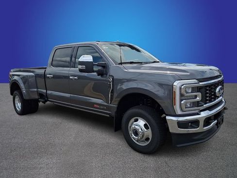 New 2026 Ford F350 Lariat w/ Lariat Ultimate Package AWD/4WD image 2