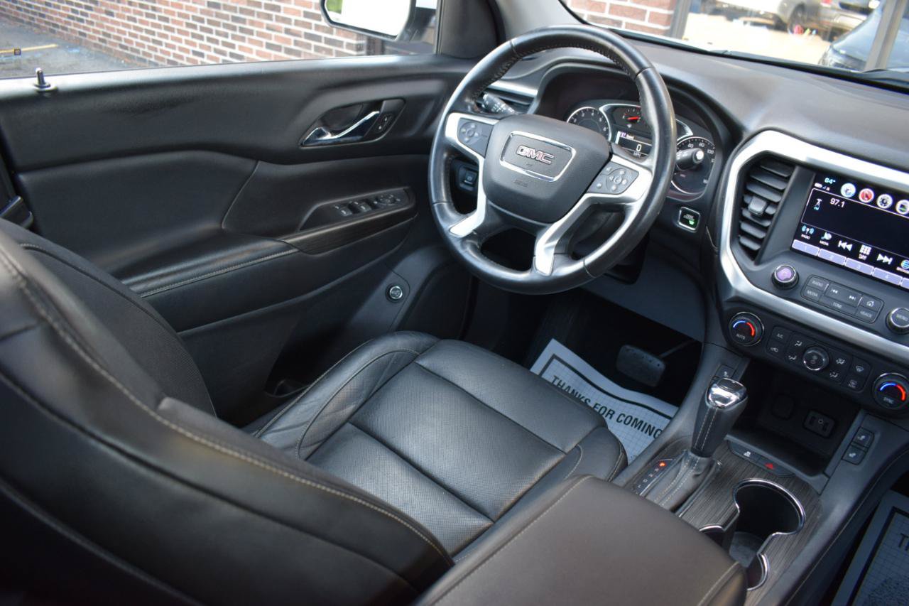 Used 2018 GMC Acadia SLT AWD/4WD image 17