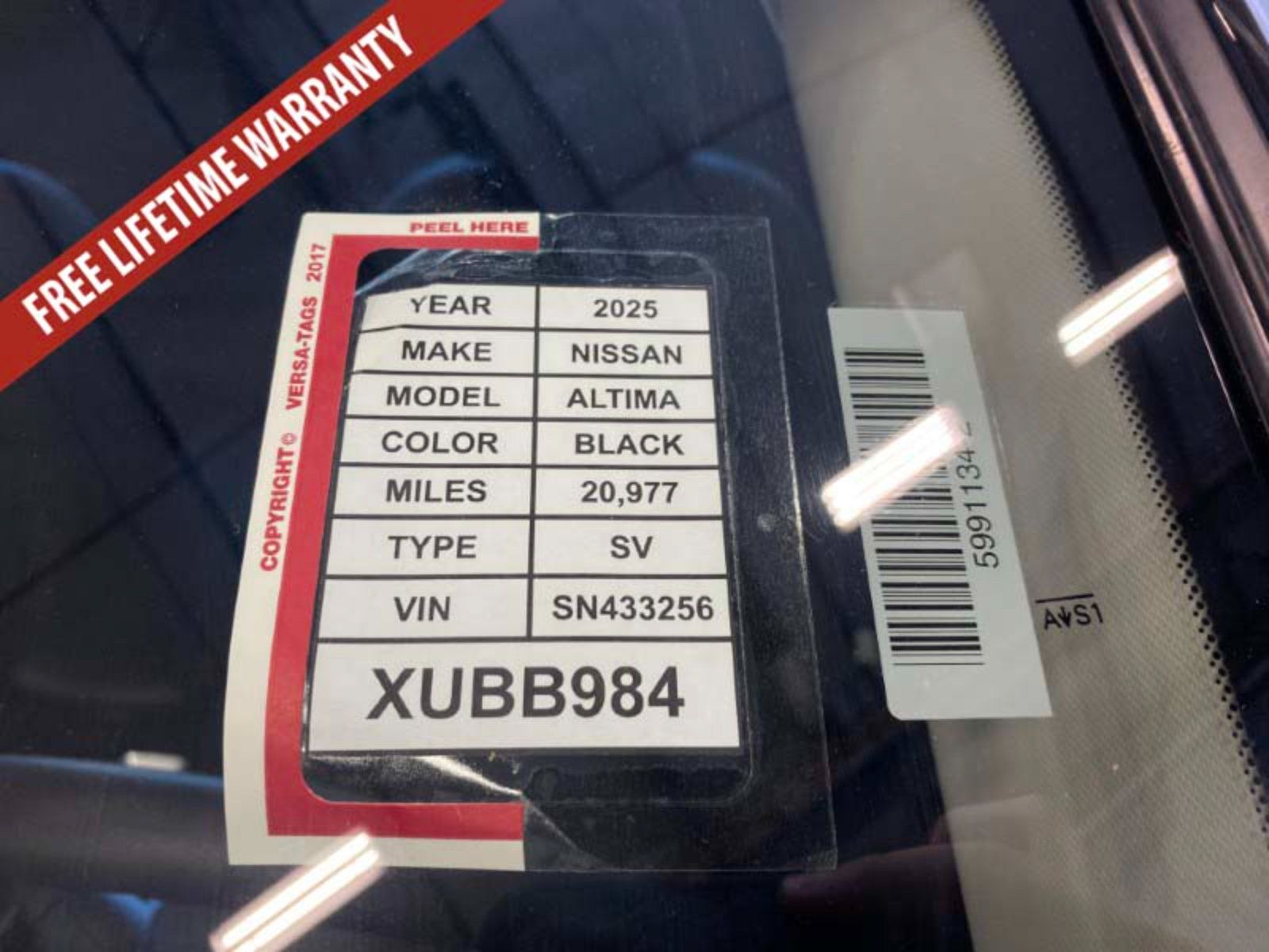 Used 2025 Nissan Altima 2.5 SV AWD/4WD image 39