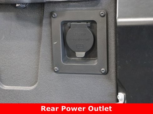 Used 2024 Toyota Tundra Limited image 34