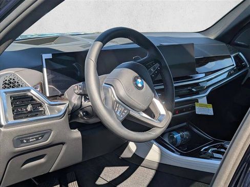 New 2026 BMW X5 xDrive40i image 3