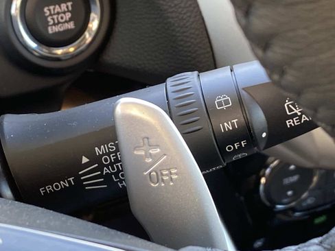 Used 2024 Mitsubishi Eclipse Cross SEL image 19