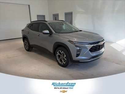 New 2026 Chevrolet Trax LT w/ Driver Confidence Package