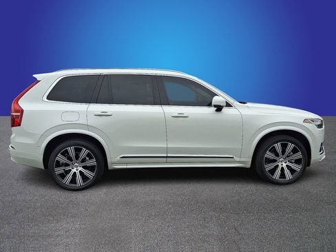 Used 2023 Volvo XC90 B6 Ultimate w/ Protection Package Premier image 7