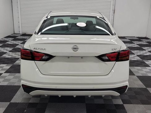 Used 2021 Nissan Altima 2.5 SV FWD image 5