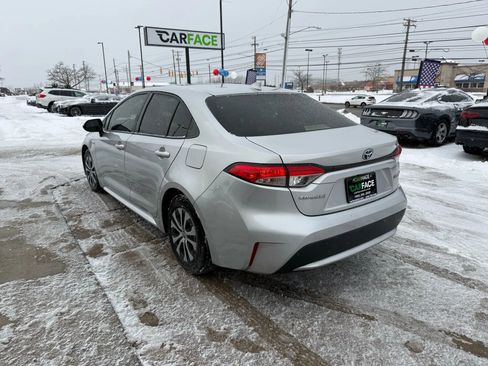 Used 2020 Toyota Corolla LE image 9