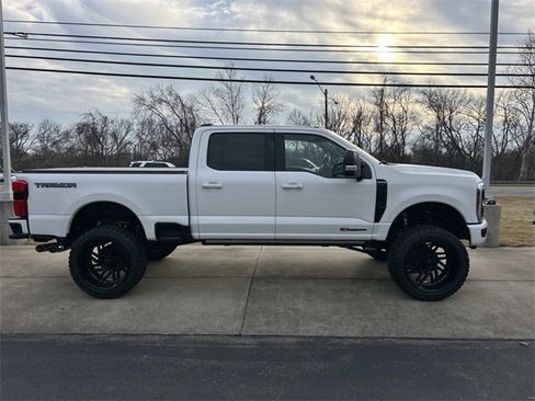 New 2026 Ford F250 Platinum w/ Tremor Off-Road Package image 40