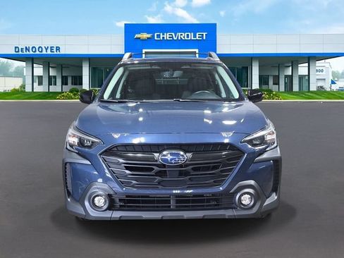 Used 2024 Subaru Outback Onyx Edition AWD/4WD image 2
