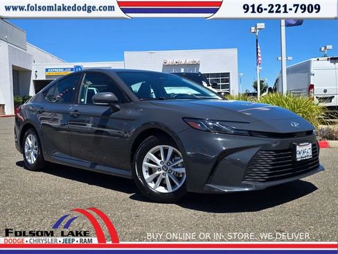 Used 2025 Toyota Camry LE FWD image 1