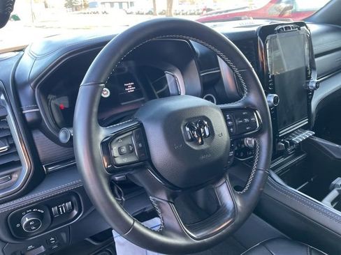 Used 2023 RAM 1500 Limited AWD/4WD image 7