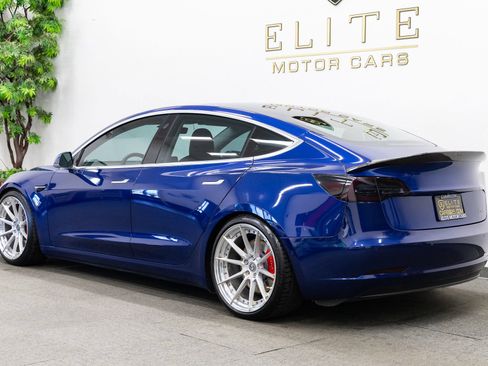 Used 2020 Tesla Model 3 Performance AWD/4WD image 3