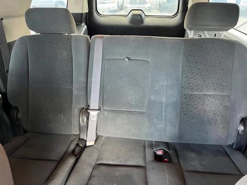 Used 2008 Chevrolet Suburban 2500 w/ Skid Plate Package image 9