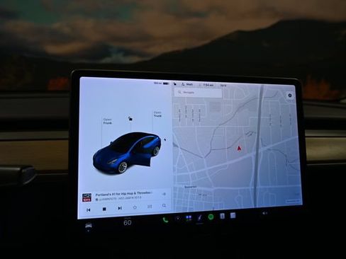 Used 2021 Tesla Model 3 Standard Range Plus RWD image 28