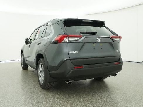New 2025 Toyota RAV4 XLE image 22