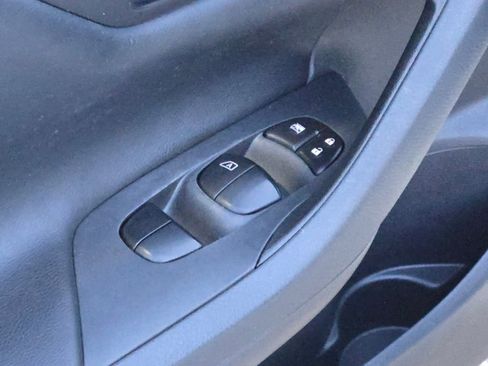 Used 2018 Nissan Altima 2.5 SV image 25