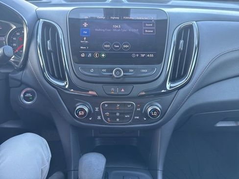 Used 2023 Chevrolet Equinox RS AWD/4WD image 19