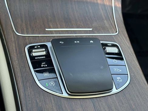 Used 2022 Mercedes-Benz GLC 300 image 19