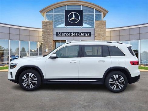 Certified 2025 Mercedes-Benz GLB 250 4MATIC image 2