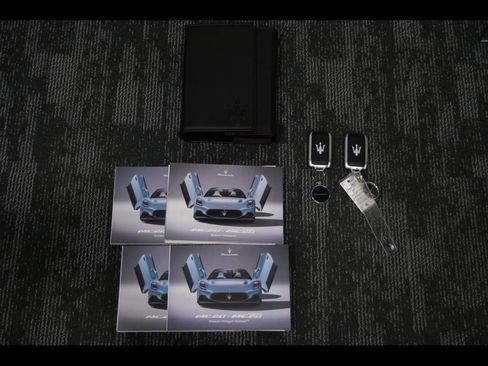 Used 2023 Maserati MC20 Spyder image 17