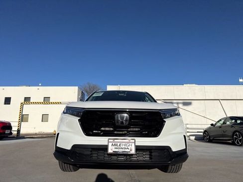 Used 2024 Honda CR-V EX image 3