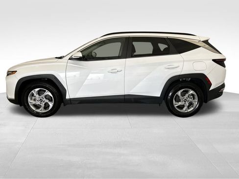 Certified 2022 Hyundai Tucson SEL w/ Cargo Package image 2