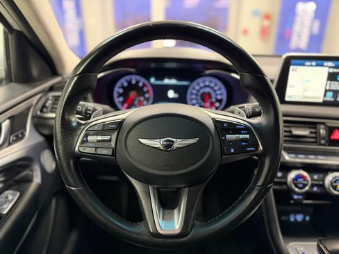 Used 2019 Genesis G70 2.0T Advanced w/ Dynamic Package image 17