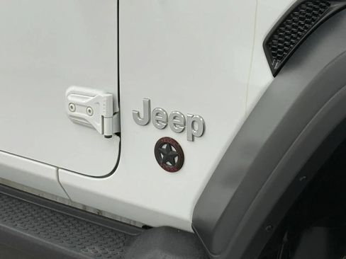 Used 2020 Jeep Wrangler Sport AWD/4WD image 37