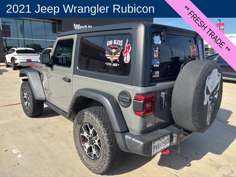 Used 2021 Jeep Wrangler Rubicon AWD/4WD image 2
