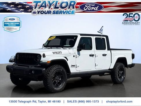 Used 2025 Jeep Gladiator Sport AWD/4WD image 1