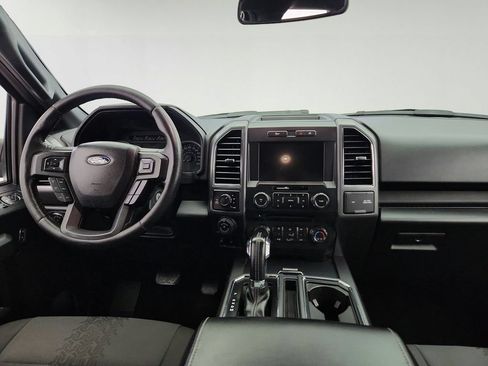 Used 2018 Ford F150 XLT w/ Equipment Group 302A Luxury AWD/4WD image 23