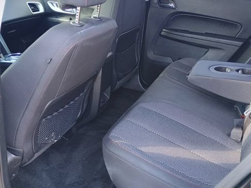 Used 2017 Chevrolet Equinox LT FWD image 23