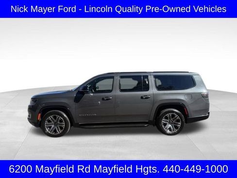 Used 2023 Jeep Wagoneer L Series II image 4