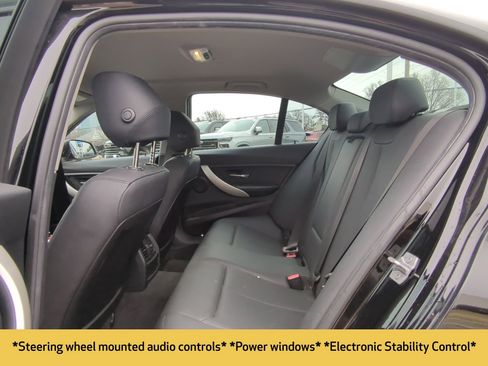 Used 2017 BMW 320i xDrive Sedan image 11