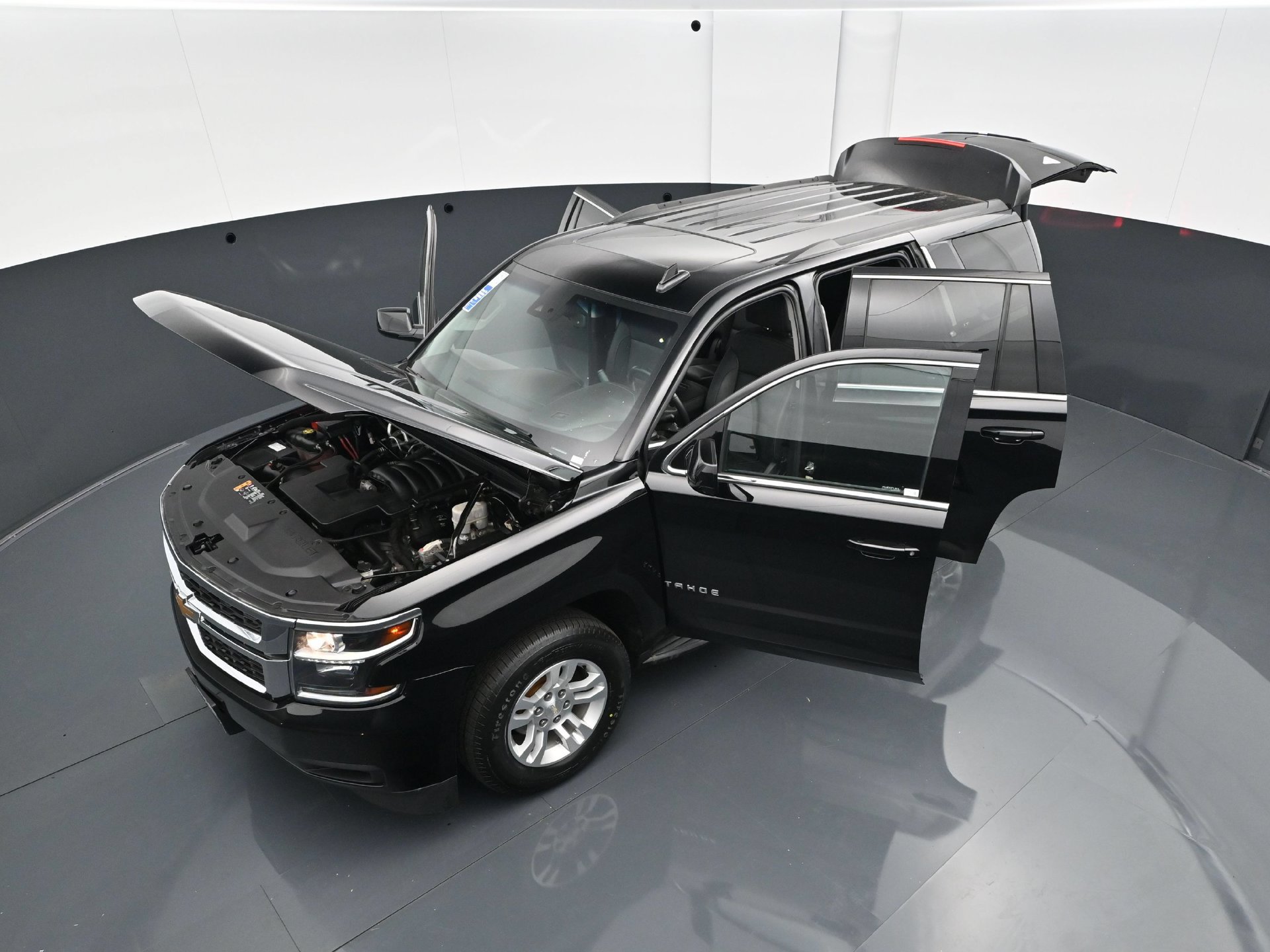 Used 2019 Chevrolet Tahoe LT AWD/4WD image 39