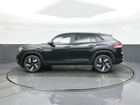 New 2026 Volkswagen Atlas Cross Sport SE AWD/4WD image 4