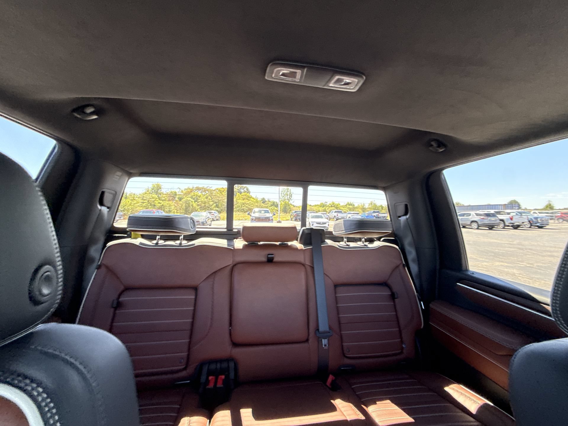 Certified 2025 GMC Sierra 3500 Denali Ultimate AWD/4WD image 28