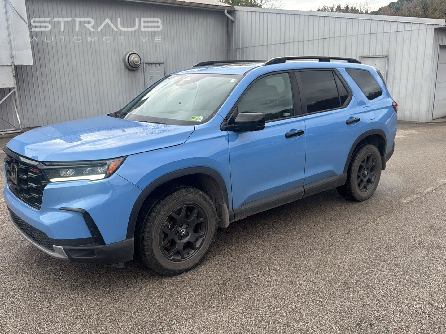 Used 2024 Honda Pilot TrailSport image 12