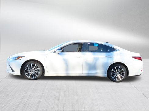 Used 2019 Lexus ES 350 w/ Premium Package image 4