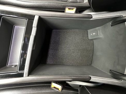 Certified 2025 Volkswagen Atlas SE image 22