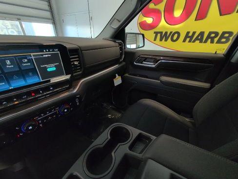 New 2026 Chevrolet Silverado 1500 LT image 27