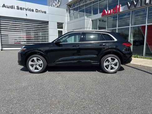 New 2026 Audi Q5 Premium Plus image 2