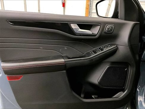 Certified 2023 Ford Escape ST-Line Elite AWD/4WD image 22